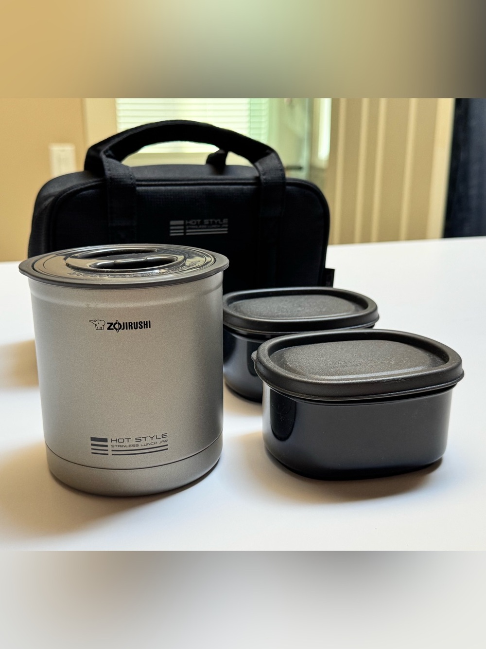 Zojirushi Hot Style Stainless Steel Lunch Jar - Silver & Black BRAND NEW